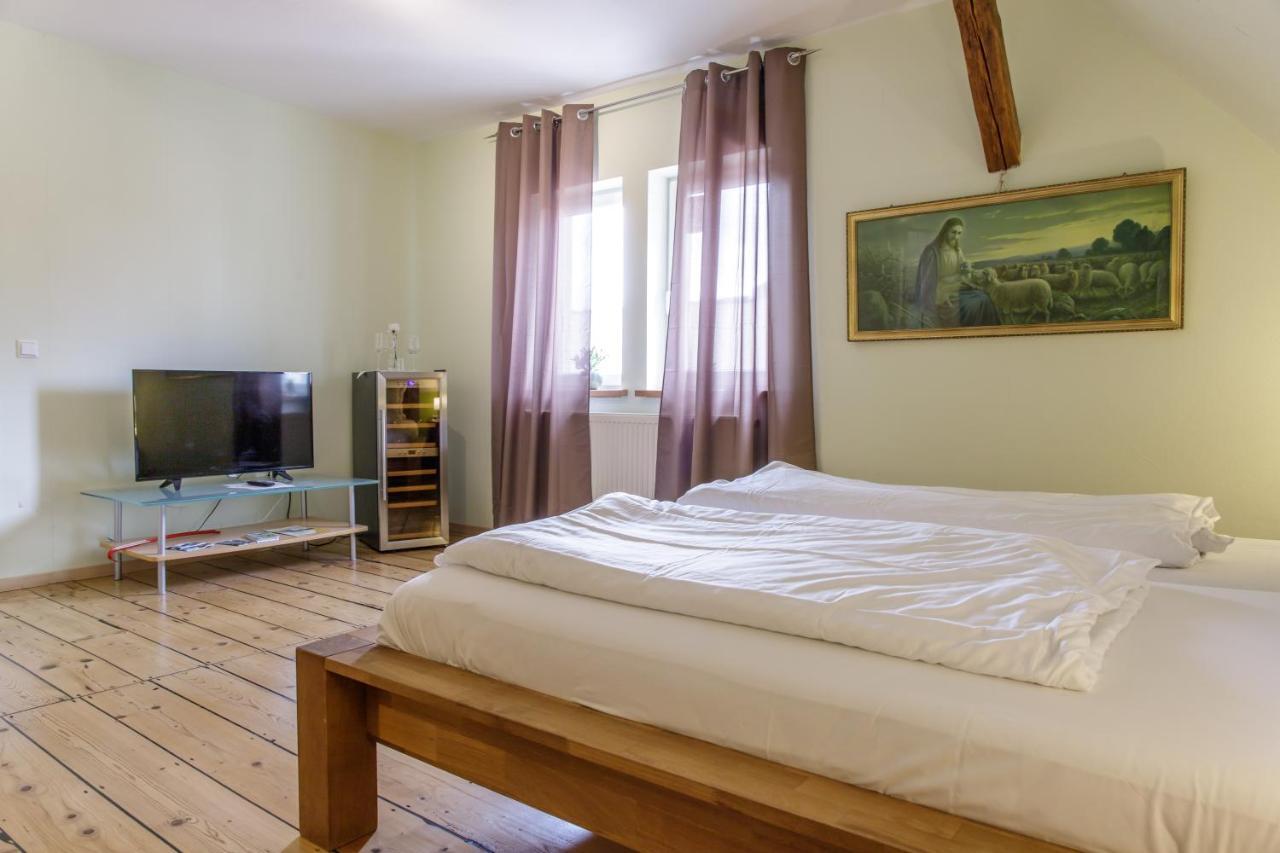 Schlafgut Gmelin Hotell Angelbachtal Eksteriør bilde